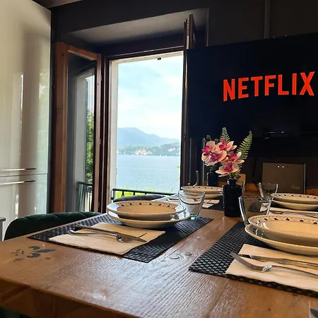 Appartement Stresa Vista Con Cinema E *